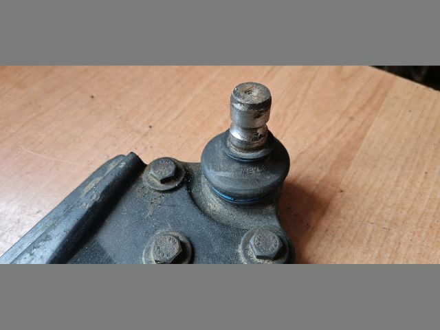 bontott FIAT DOBLO Jobb első Lengőkar