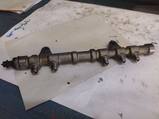 bontott FIAT DOBLO Közösnyomócső