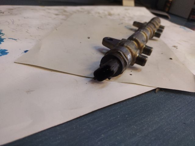 bontott FIAT DOBLO Közösnyomócső