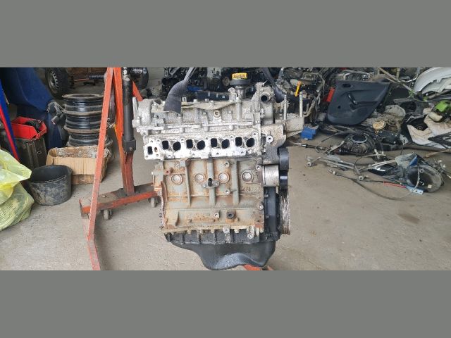 bontott FIAT DOBLO Motor (Fűzött blokk hengerfejjel)