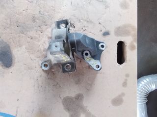 bontott FIAT DOBLO Motor Tartó Bak Bal