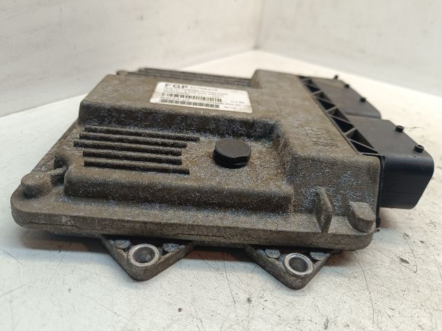 bontott FIAT DOBLO Motorvezérlő