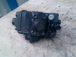 bontott FIAT DOBLO Nagynyomású Szivattyú