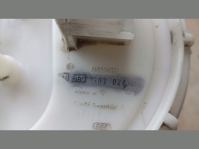 bontott FIAT DOBLO Üzemanyag Szivattyú