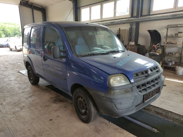 bontott FIAT DOBLO Biztosítéktábla Motortér