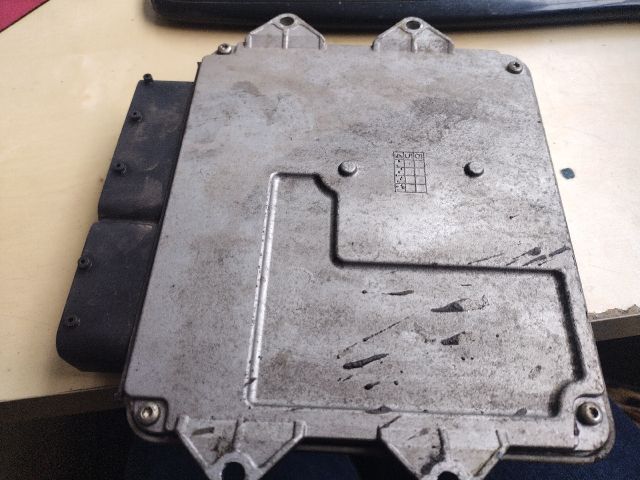 bontott FIAT DOBLO Motorvezérlő