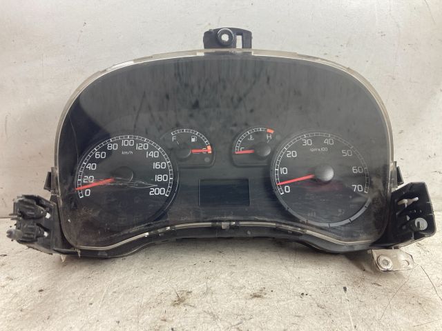 bontott FIAT DOBLO Kilométeróra