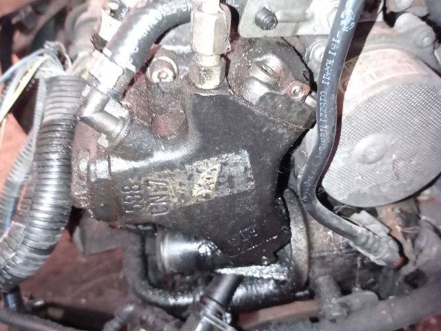 bontott FIAT DOBLO Nagynyomású Szivattyú