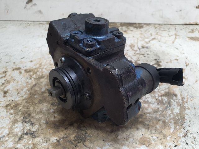 bontott FIAT DOBLO Nagynyomású Szivattyú