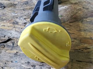 bontott FIAT DOBLO Olajbeöntő Sapka