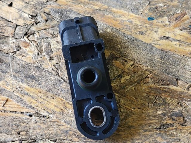 bontott FIAT DOBLO Szívócső Nyomásérzékelő