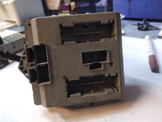 bontott FIAT DOBLO Biztosítéktábla Motortér