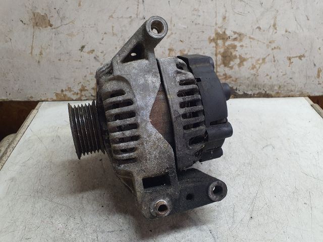 bontott FIAT DOBLO Generátor