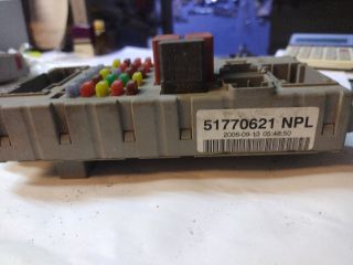 bontott FIAT DOBLO Biztosítéktábla Motortér