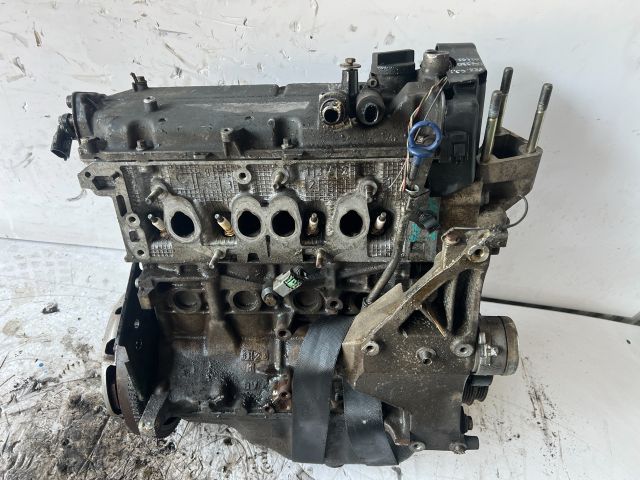 bontott FIAT DOBLO Motor (Fűzött blokk hengerfejjel)