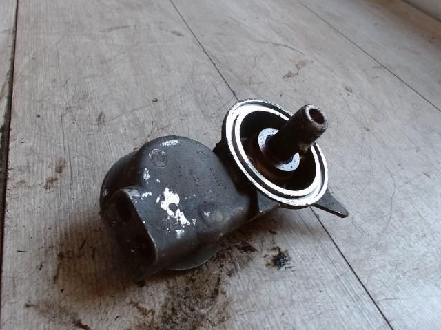 bontott FIAT DOBLO Olajszűrő Ház