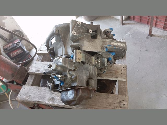 bontott FIAT DOBLO Váltó (Mechanikus)