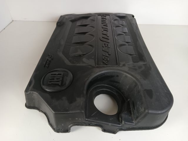 bontott FIAT DOBLO Felső Motorburkolat