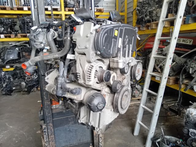 bontott FIAT DOBLO Komplett Motor (Segédberendezésekkel)