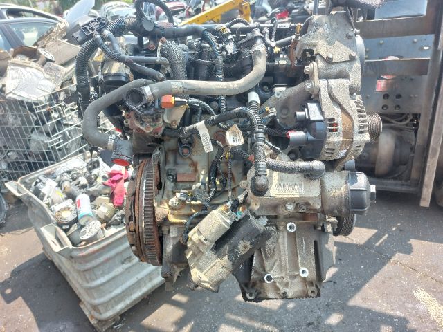 bontott FIAT DOBLO Komplett Motor (Segédberendezésekkel)