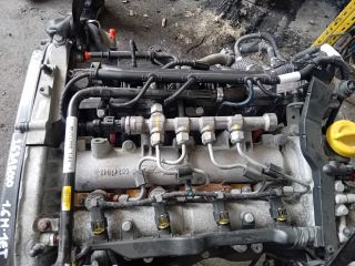 bontott FIAT DOBLO Komplett Motor (Segédberendezésekkel)