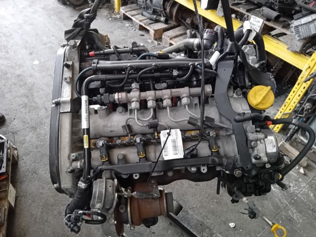 bontott FIAT DOBLO Komplett Motor (Segédberendezésekkel)