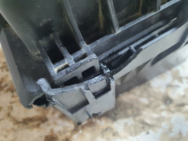 bontott FIAT DOBLO Légszűrő Ház