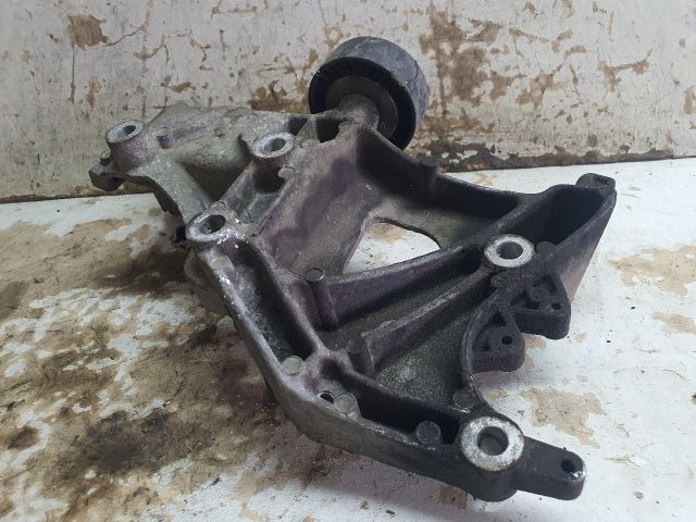 bontott FIAT DOBLO Szervó Tartó Bak (Magában)