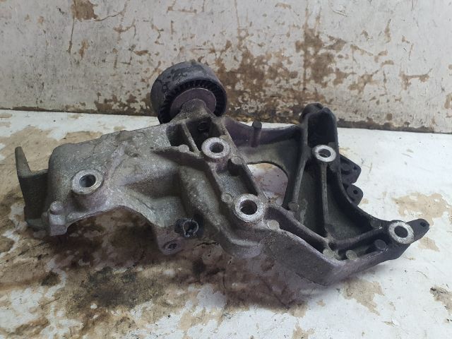 bontott FIAT DOBLO Szervó Tartó Bak (Magában)