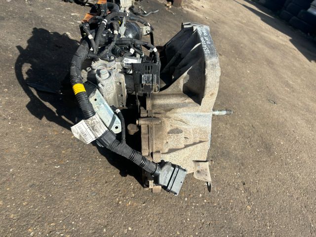 bontott FIAT DOBLO Váltó (Mechanikus)