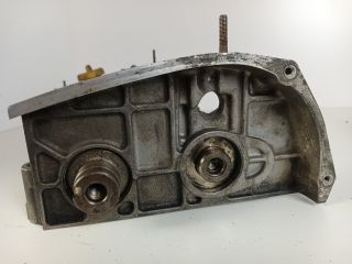 bontott FIAT DOBLO Vezérműtengely Házzal