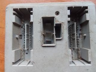 bontott FIAT DOBLO Biztosítéktábla Motortér