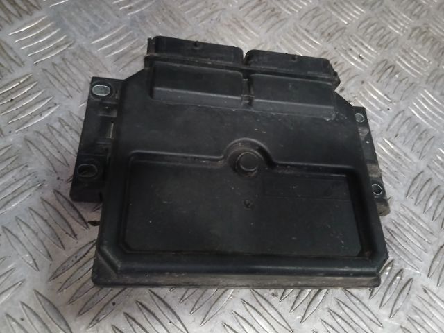 bontott FIAT DOBLO Motorvezérlő