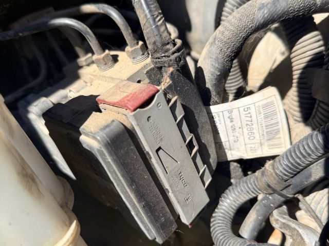 bontott FIAT DOBLO ABS Kocka