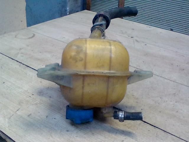 bontott FIAT DOBLO Kiegyenlítő Tartály