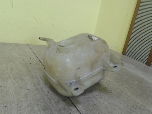 bontott FIAT DOBLO Kiegyenlítő Tartály