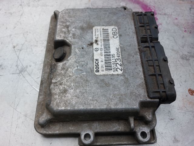 bontott FIAT DOBLO Motorvezérlő