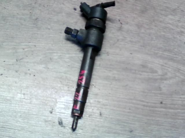 bontott FIAT DOBLO Porlasztó (1 db)