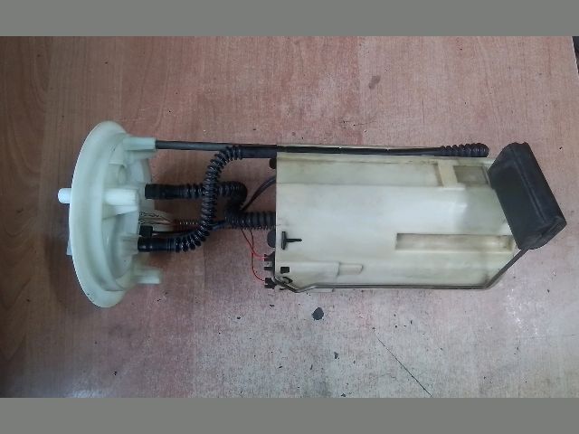 bontott FIAT DOBLO Üzemanyag Szivattyú