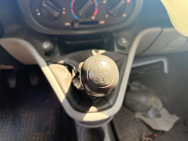 bontott FIAT DOBLO Váltó Kulissza