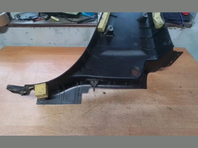 bontott FIAT DOBLO Bal B Oszlop Díszléc