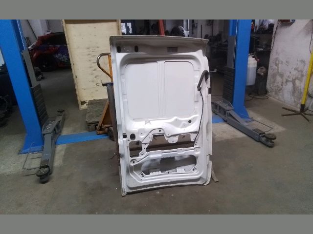 bontott FIAT DOBLO Bal Csomagtérajtó (Üres lemez)