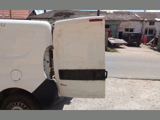 bontott FIAT DOBLO Bal Csomagtérajtó (Üres lemez)