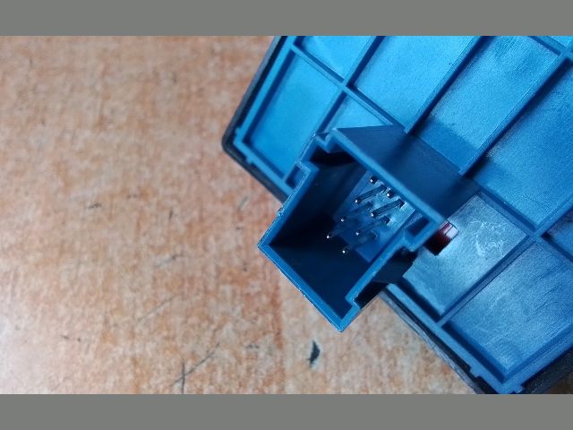 bontott FIAT DOBLO Bal első Ablakemelő Kapcsoló