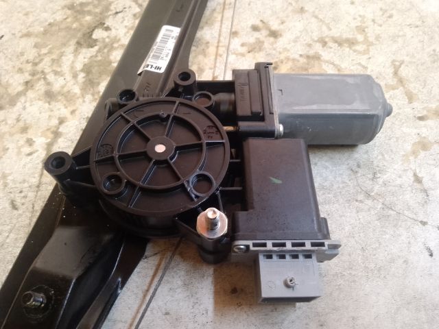 bontott FIAT DOBLO Bal első Ablakemelő Szerkezet (Elektromos)