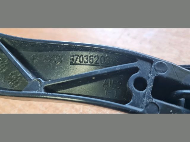 bontott FIAT DOBLO Bal első Ablaktörlő Kar