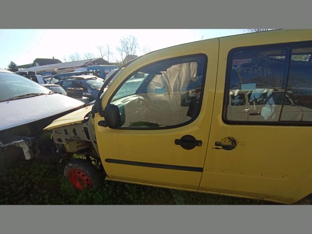 bontott FIAT DOBLO Bal első Ajtó (Üres lemez)