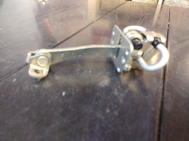 bontott FIAT DOBLO Bal első Ajtóhatároló