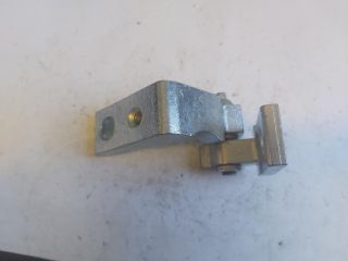 bontott FIAT DOBLO Bal első Alsó Zsanér