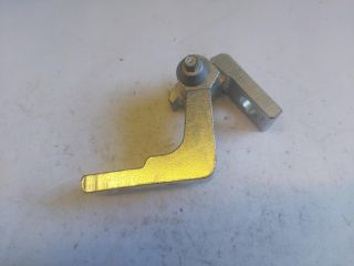 bontott FIAT DOBLO Bal első Alsó Zsanér